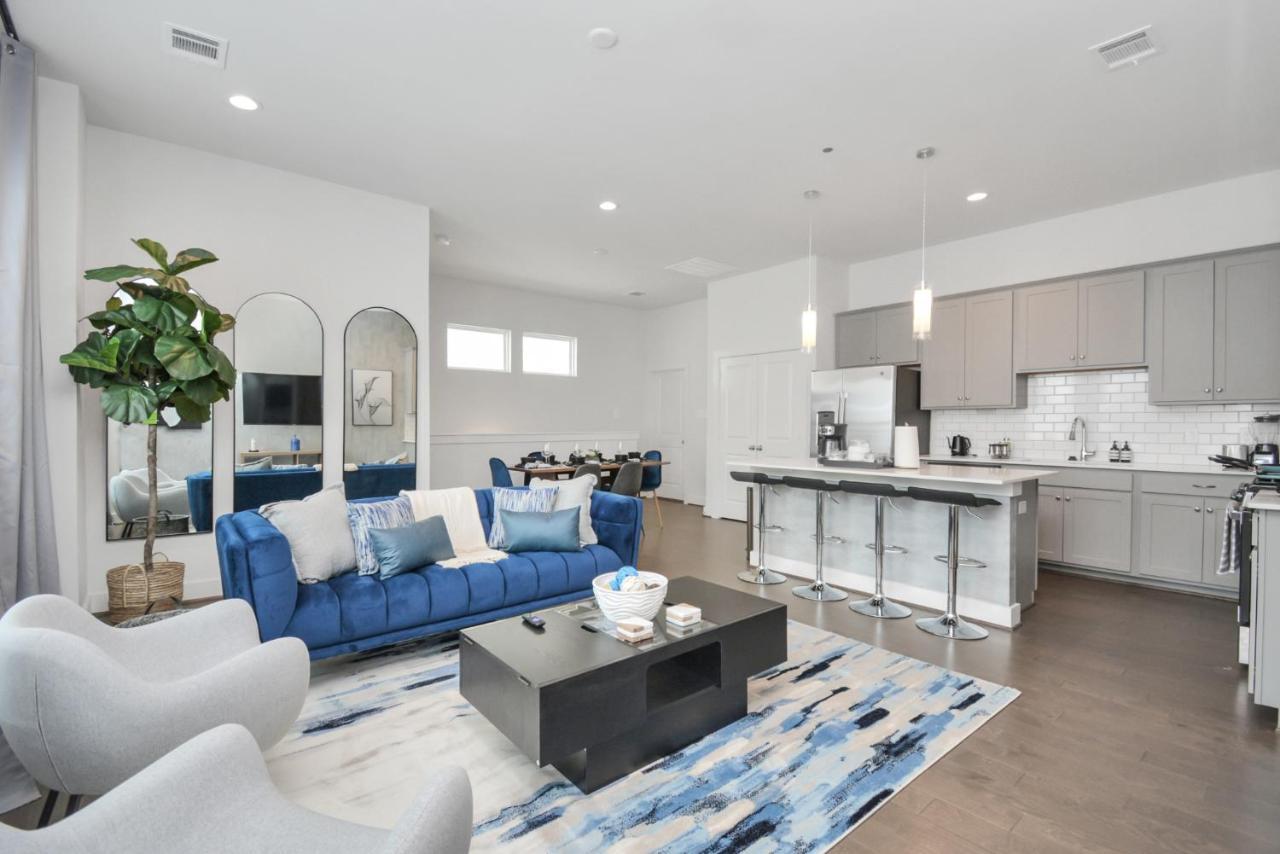 Casa Azure - New Modern 3 Bedroom Med Center, Nrg, Uh Casa de Férias Houston